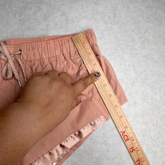 FP Movement Shapeshifter Coral Running‎ Shorts Drawstring Waist Athletic Gym XS - Picture 7 of 7